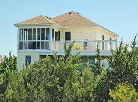 Lake Front Modern Beach House-Hatteras Island，位于埃文的乡村别墅