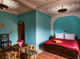 伊姆利勒旅舍，位于伊姆利尔的摩洛哥传统庭院