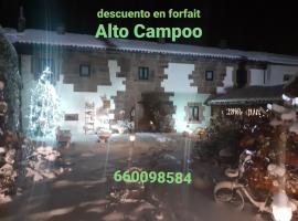 Hotel la Casona de Barrio, Alto Campoo，位于Barrio的滑雪度假村