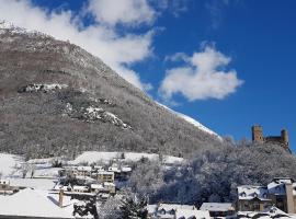 总站酒店，位于吕兹-圣索沃尔的酒店