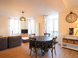 Appartement T3 de Standing avec Balcon et Parking au Centre de La Bourboule - FR-1-608-226