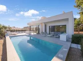 Nice holiday home in Dehesa De Campoamor with private pool