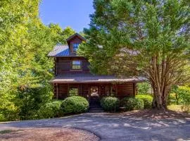 ER1 - Smoky Mountain Escape Great location - Close to town! cabin