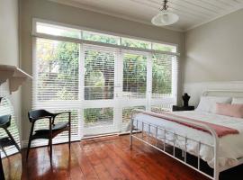 Dunkeld Secret Garden，位于邓凯尔德的酒店