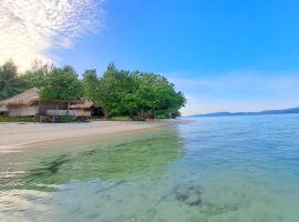 Raja Ampat Jousuba Homestay，位于Minyaifuin的度假村