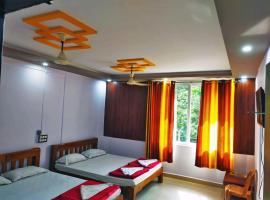 STAYMAKER DSilva Dandeli Lodge，位于丹德利的酒店