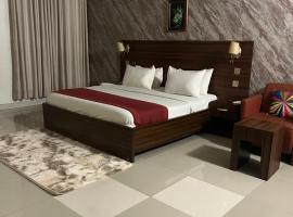 Posh Hotel and Suites Victoria Island，位于拉各斯的酒店