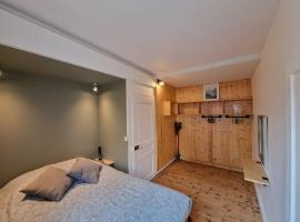 Appartement 2/4 pers Le Cosy，位于隆勒索涅的酒店