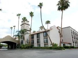 Buena Park Grand Hotel & Suites