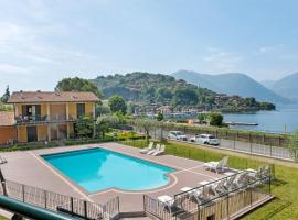 Leone - Family Friendly House，位于苏尔扎诺的酒店