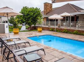 Avanti Guest Lodge，位于Vredenburg的酒店