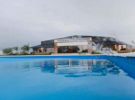 La Canaria Casa de Campo，位于科洛尼亚卡罗亚的酒店