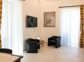 Collegiata Apartment - Catania Downtown