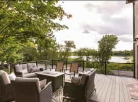 Cedar House Retreat，位于Excelsior的酒店