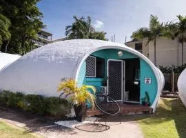 Famous Beach-Front Dome at Trinity Beach, Sleeps 4