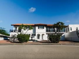 Villa Fontana 1 & 2，位于棕榈滩的乡村别墅