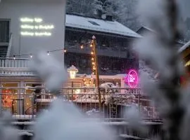 DAS SCHÖNE LEBEN Pop-Up Hotel