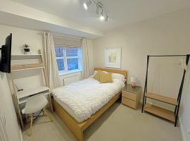 Cosy & Chic in great location near Loughborough Uni & East Midlands Airport，位于拉夫堡的酒店