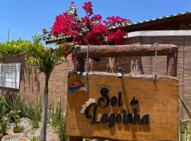 Pousada BANGALÔS SOL DE LAGOINHA，位于拉戈伊尼亚的酒店