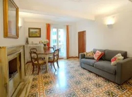 Lara nice apartment 100m from Piazza del Campo