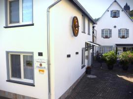 Ferienhaus Therese，位于科伯恩-贡多夫的酒店