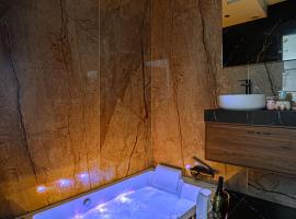 Le Cupidon, En plein Coeur de Lorient，位于洛里昂的酒店