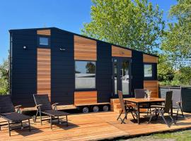 Tiny House Max，位于Fedderwardersiel的酒店