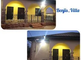 BENJI'S VILLA