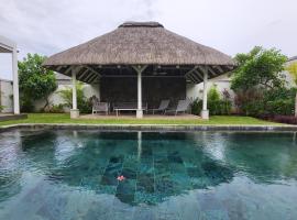 Villa de Luxe à Grand Baie avec piscine V12，位于格兰贝伊的乡村别墅