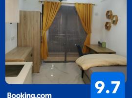 Apartemen Scandinavian 20m dengan 1 Kamar Tidur dan 1 Kamar Mandi di BSD Sky House BSD，位于Cilenggang的酒店