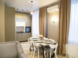 Apartment in center of Chisinau，位于基希讷乌Central market附近的酒店