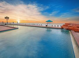 Amazing Ocean View Studio Daytona Beach，位于代托纳海滩阳光水上乐园附近的酒店