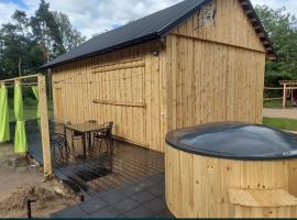 Agroturystyka siedlisko stodoła w stylu boho, imprezy okolicznościowe,，位于Paplin的酒店