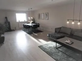 102 Fyrrelunden (id. 083)