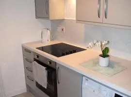 Kelpies Serviced Apartments- Cromwell Apt