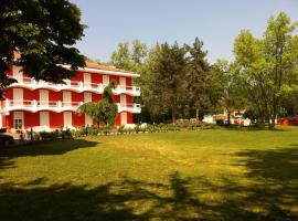 King Rose Hotel，位于艾米利亚地区格拉纳罗洛的酒店