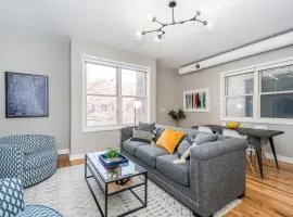 Vibrant and Modern 2-Bedroom Home Near Downtown
