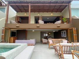 Stunning House in Front Row with Pool in PH，位于利马的海滩短租房