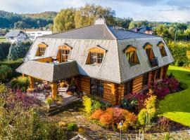 RetroHouse - wypoczynek dla dorosłych, B&B，位于雷达的酒店
