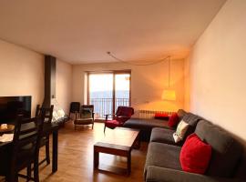 Ca La Rougvie - L'Amfitriona，位于埃斯特里-德阿内乌的酒店