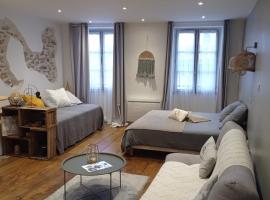 Les Chemins d'Elika，位于圣让皮耶德波尔的自助式住宿