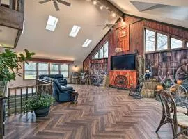 Pet-Friendly Bartlett Farmhouse with Deck!
