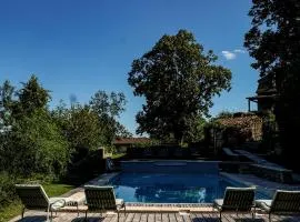 拉康泰莱斯贾丁斯乡村民宿