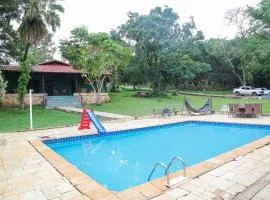 Chacara com piscina e muito lazer em Alexania GO