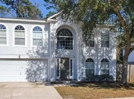 Royal Retreat with enclosed yard and screened in back patio
