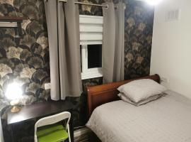 116 Maison Dieu Road Room E in Dover，位于多佛尔的青旅