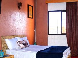 Appartement Afgo Ouarzazate，位于瓦尔扎扎特的酒店