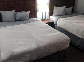 Hotel 2 Queen Beds Hotel Room 135 Booking，位于斯蒂尔沃特的酒店