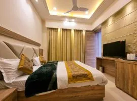 Jannat Hotel