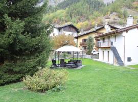 Appartamenti vista Monte Bianco Courmayeur-Entrèves，位于Entrèves的酒店